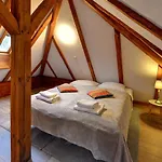 Guest house W Parku 3*