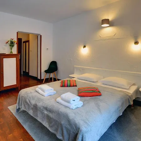 W Parku Gasthuis 3*